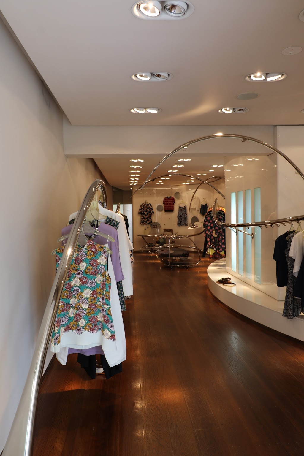 Marni Store Sydney | clothing store | 4 Transvaal Ave, Double Bay NSW 2028, Australia | 0293273809 OR +61 2 9327 3809