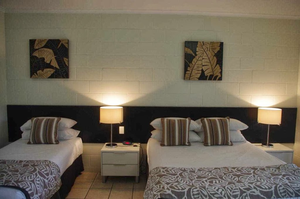 Colonial Palms Motor Inn | lodging | 2 Hermitage Dr, Airlie Beach QLD 4802, Australia | 0749467166 OR +61 7 4946 7166