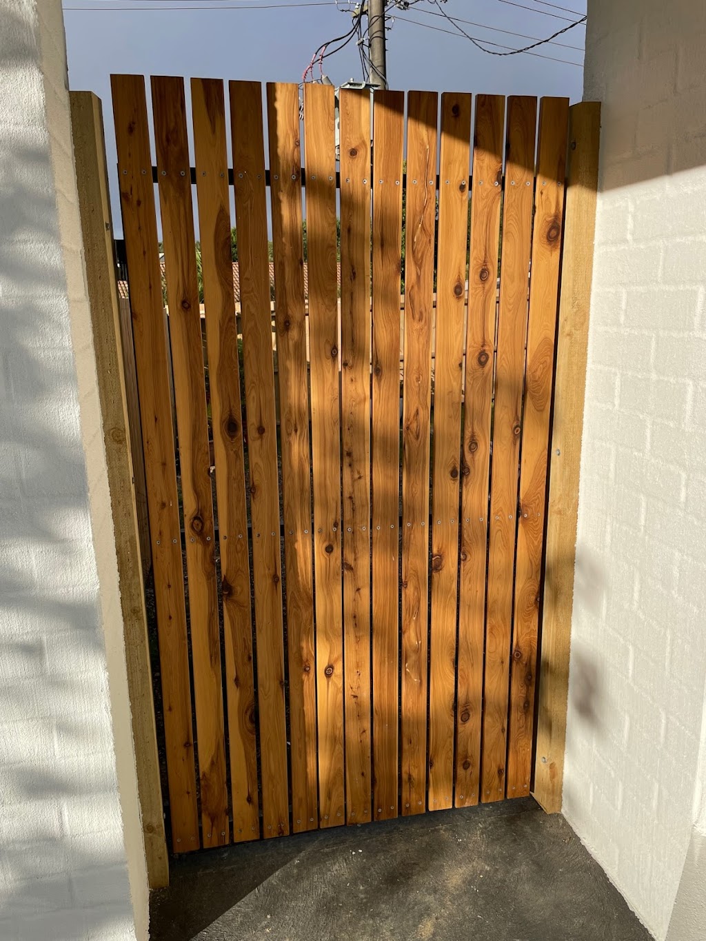 Little Fencing Company | High St, Woodend VIC 3442, Australia | Phone: 0419 160 978