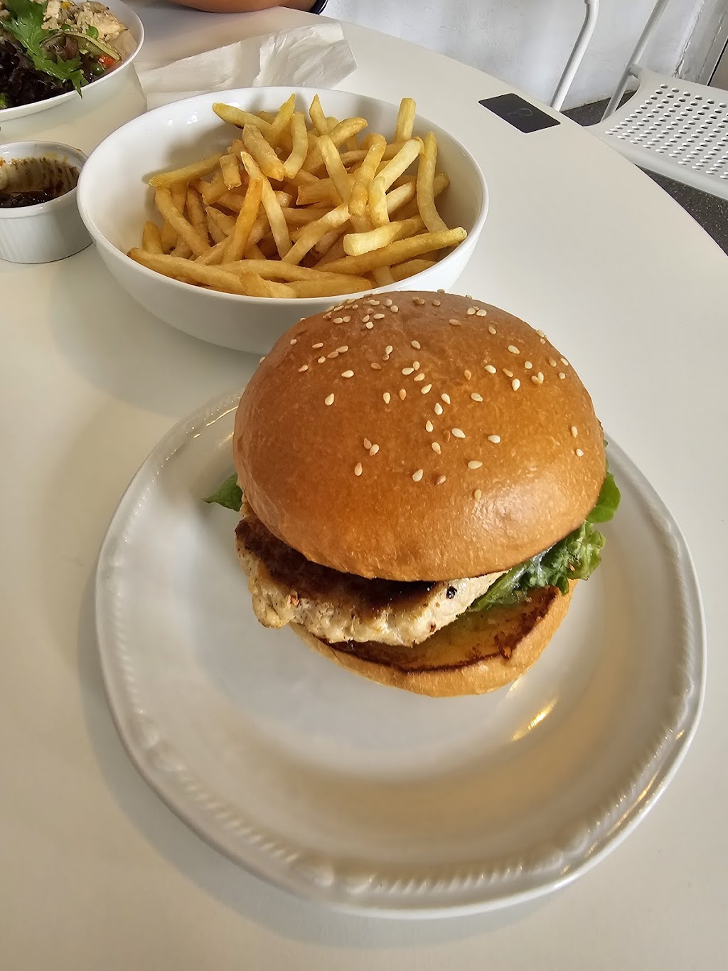 Jalan Jalan Eats | 11 St Cedars Grove, Lake Gardens VIC 3355, Australia | Phone: 0491 637 216