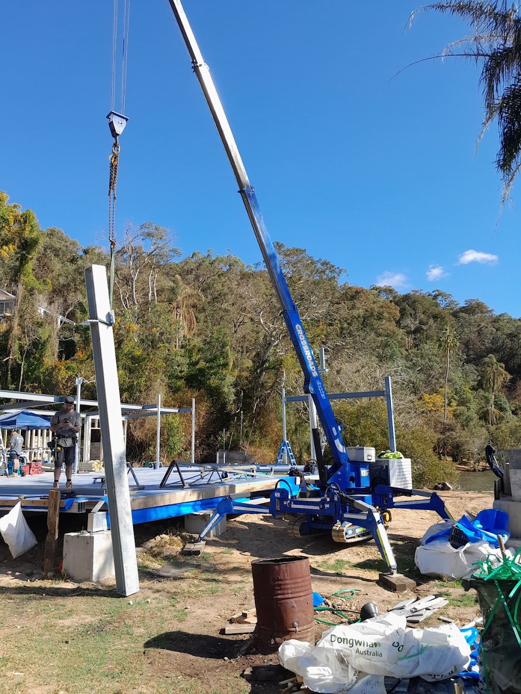 Crossroad Crane Hire p/l | 1109 Peats Ridge Rd, Peats Ridge NSW 2250, Australia | Phone: 0456 607 501