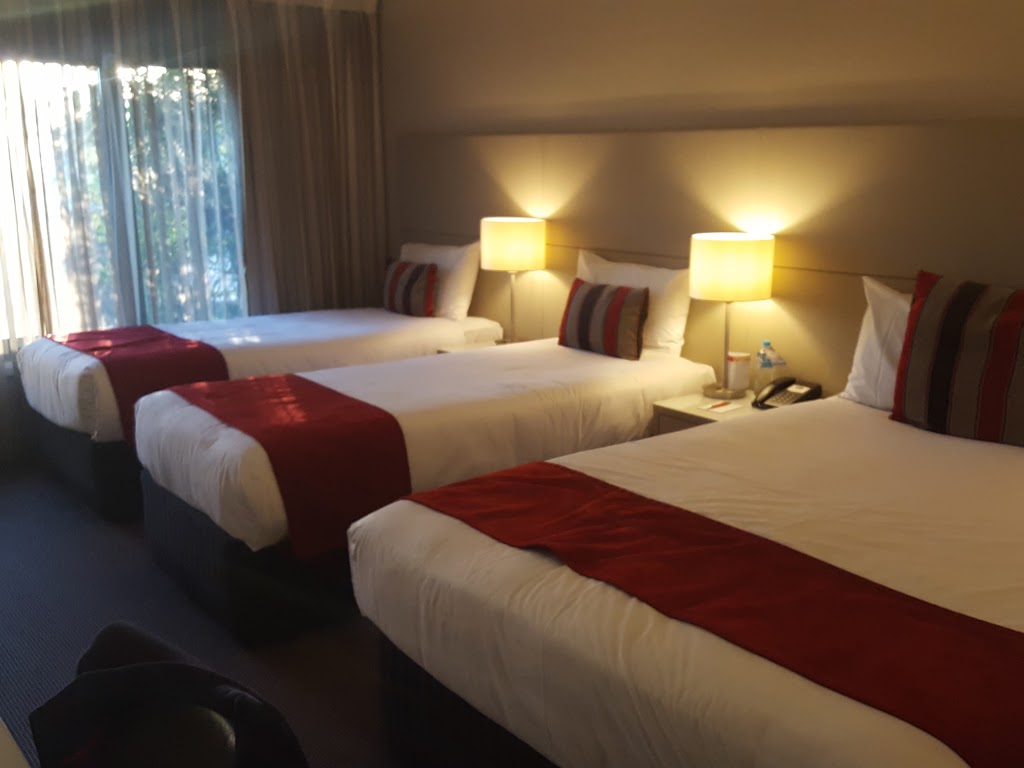 Quality Hotel Parklake | lodging | 481 Wyndham St, Shepparton VIC 3630, Australia | 0358215822 OR +61 3 5821 5822