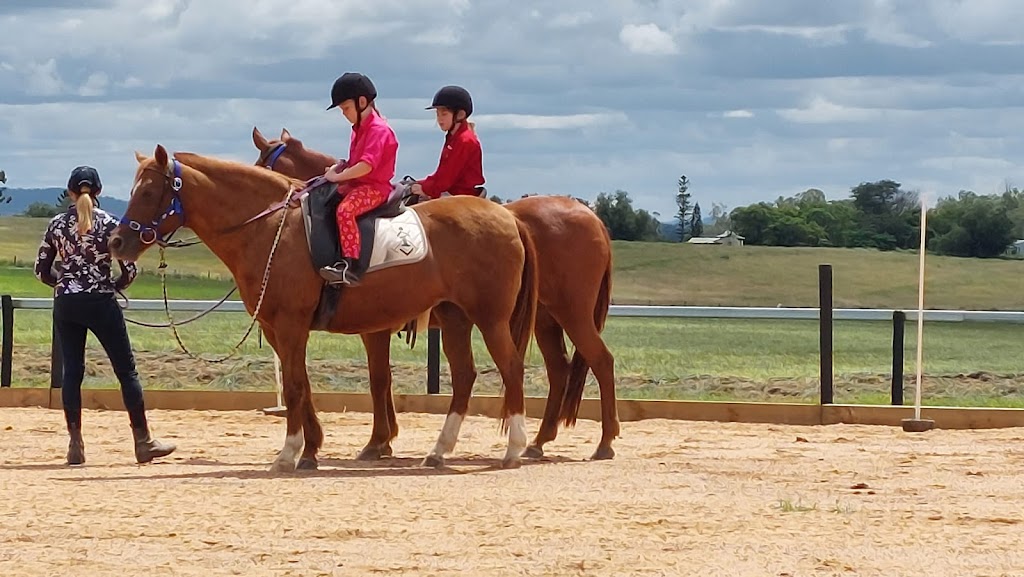 Scenic Rim Horse Riding |  | 613 Kulgun Rd, Kalbar QLD 4309, Australia | 0408880724 OR +61 408 880 724