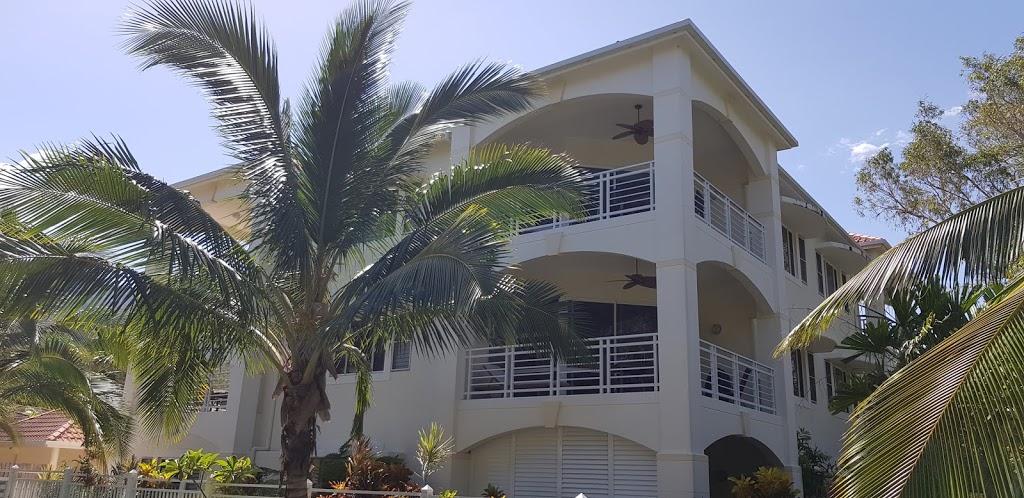 Villa Beach Palm Cove | lodging | 85-87 Upolu Esplanade, Clifton Beach QLD 4879, Australia | 0883111196 OR +61 8 8311 1196