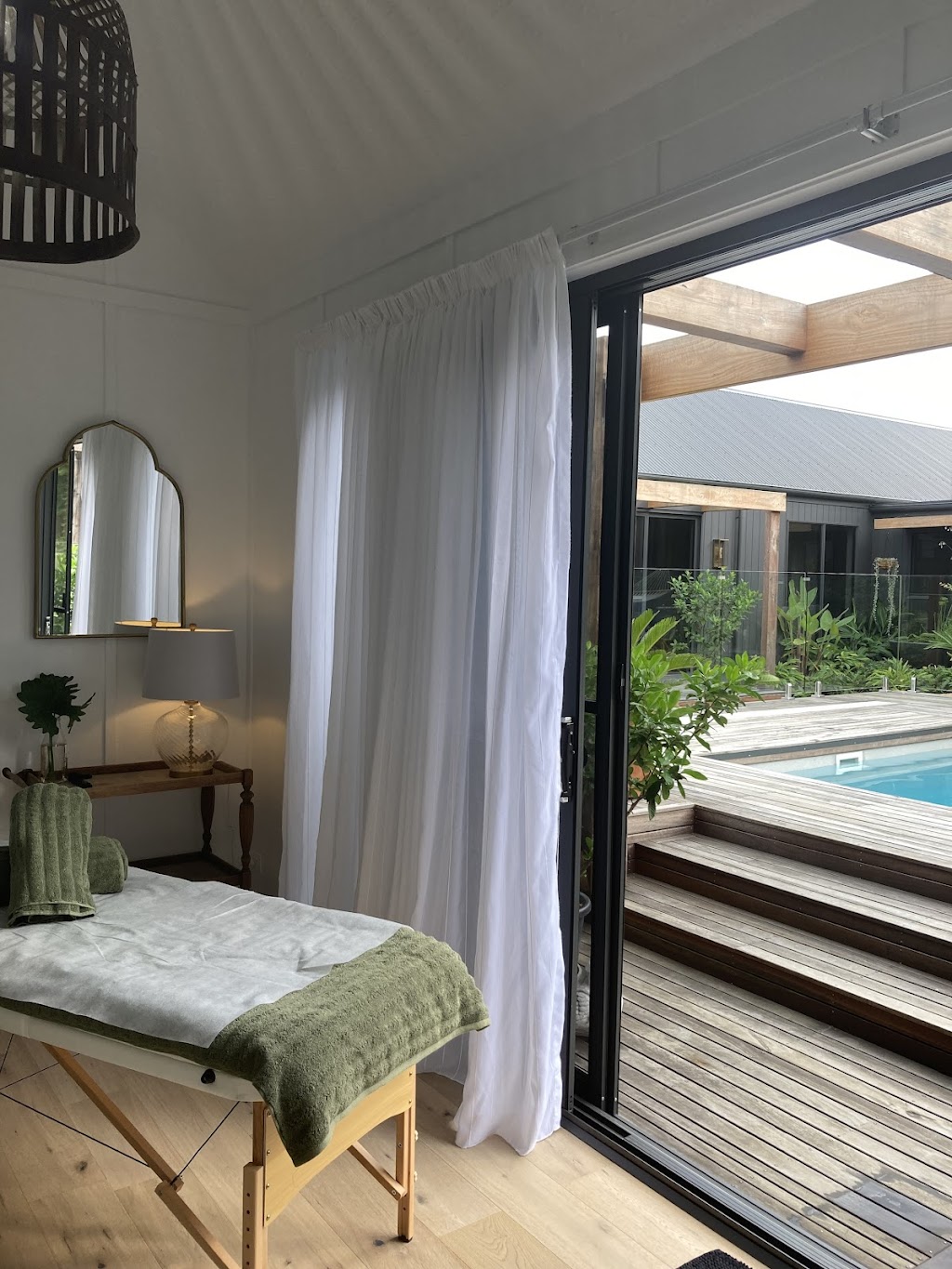 Soothe Beauty | 41 Neville Rd, Beechwood NSW 2446, Australia | Phone: 0402 453 569