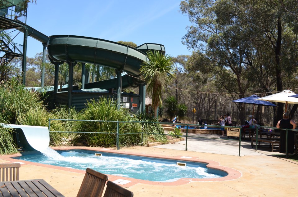Big Bendi Water Slide / Bendigo Water World | amusement park | Watson St, Bendigo VIC 3550, Australia | 0432373808 OR +61 432 373 808