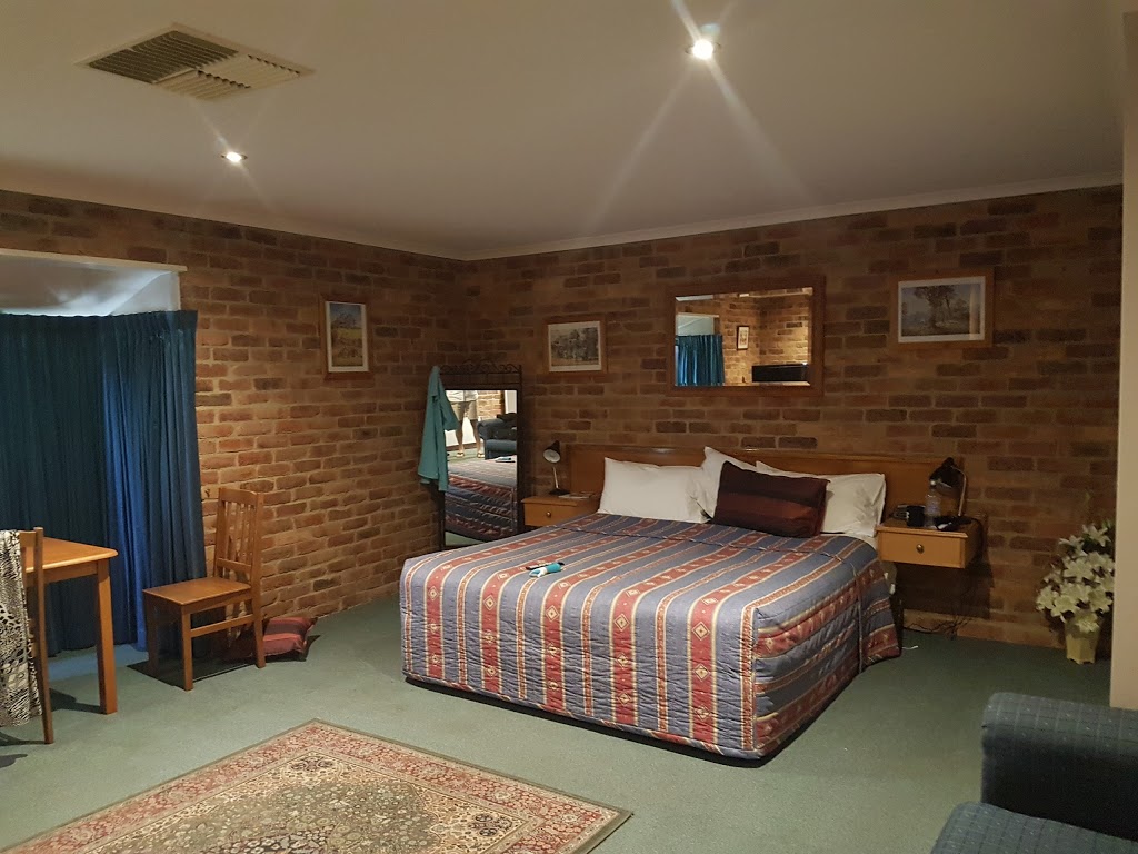 Paddlewheel Motel | lodging | 389 High St, Echuca VIC 3564, Australia | 0354823822 OR +61 3 5482 3822