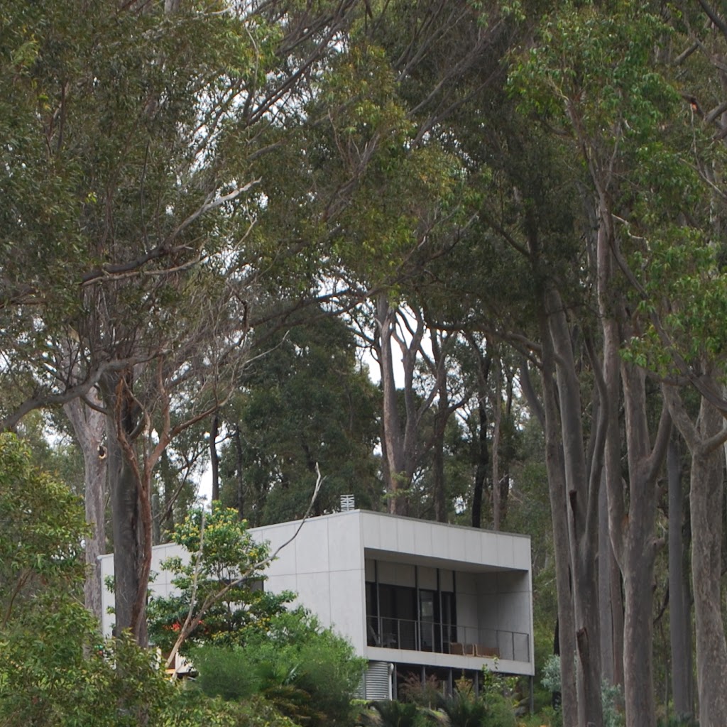 Thomas Caddaye Architects | 26 Centre St, Lake Tabourie NSW 2539, Australia | Phone: 0402 266 900