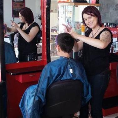 Maelekel hairdresser stylist & make up artist | 157 School Rd, Logan Reserve QLD 4133, Australia | Phone: 0433 392 717