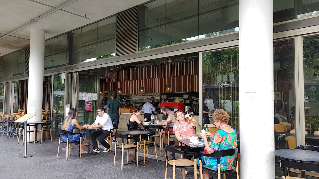 Merlot Coffee | cafe | 114 Grey St, South Brisbane QLD 4101, Australia | 0738444470 OR +61 7 3844 4470