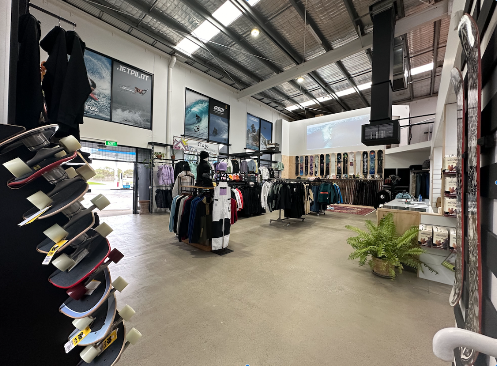 Welcome Board Store | 207 Mornington-Tyabb Rd, Mornington VIC 3931, Australia | Phone: (03) 9781 4733