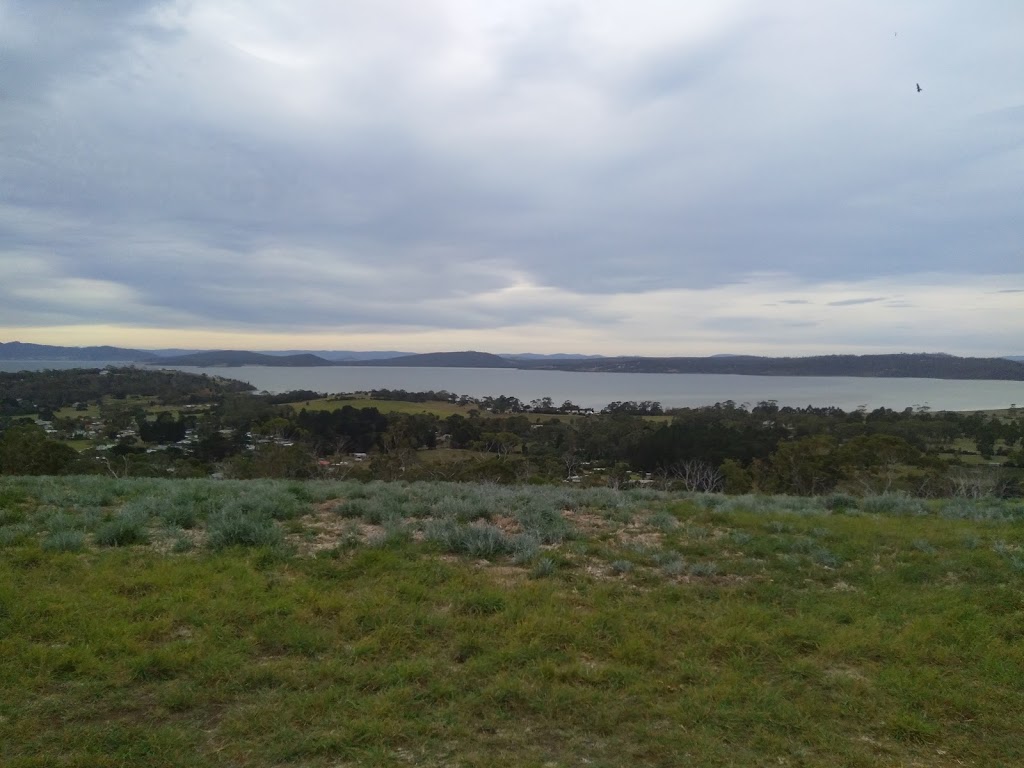 Potters Hill | 72 Fort Direction Rd, South Arm TAS 7022, Australia