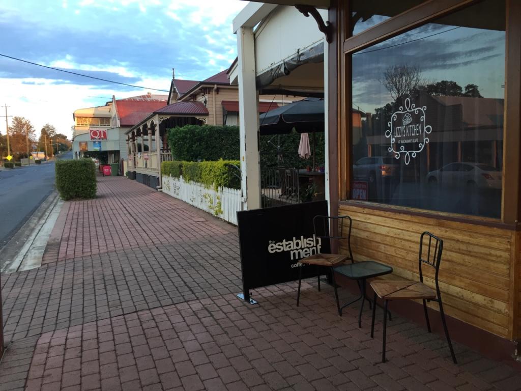 Lizzys kitchen at Mackaways | 33 Queen St, Harrisville QLD 4307, Australia | Phone: (07) 5467 1751