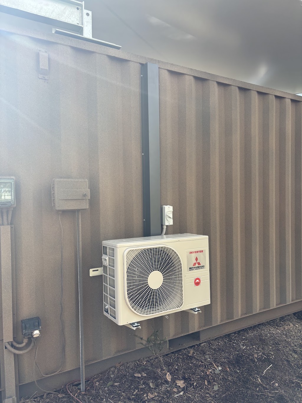 IQ ELECTRICAL VIC | 2 Evelyn St, Whittlesea VIC 3757, Australia | Phone: 0429 015 999