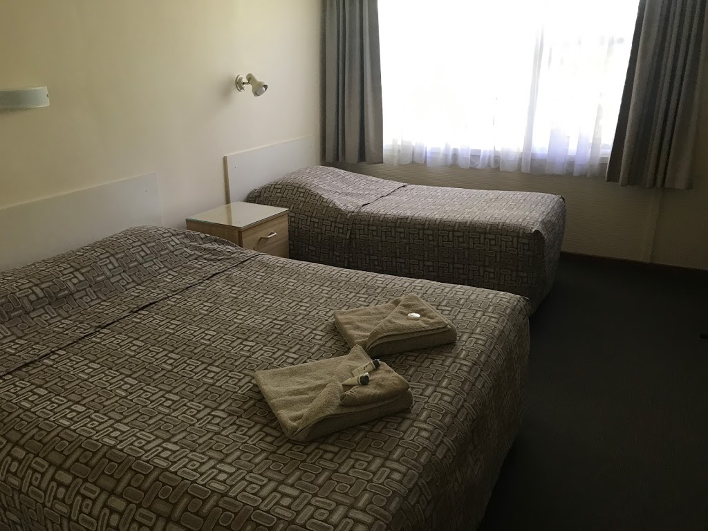 Bombala Maneroo Motel | 167 Maybe St, Bombala NSW 2632, Australia | Phone: (02) 6458 3500