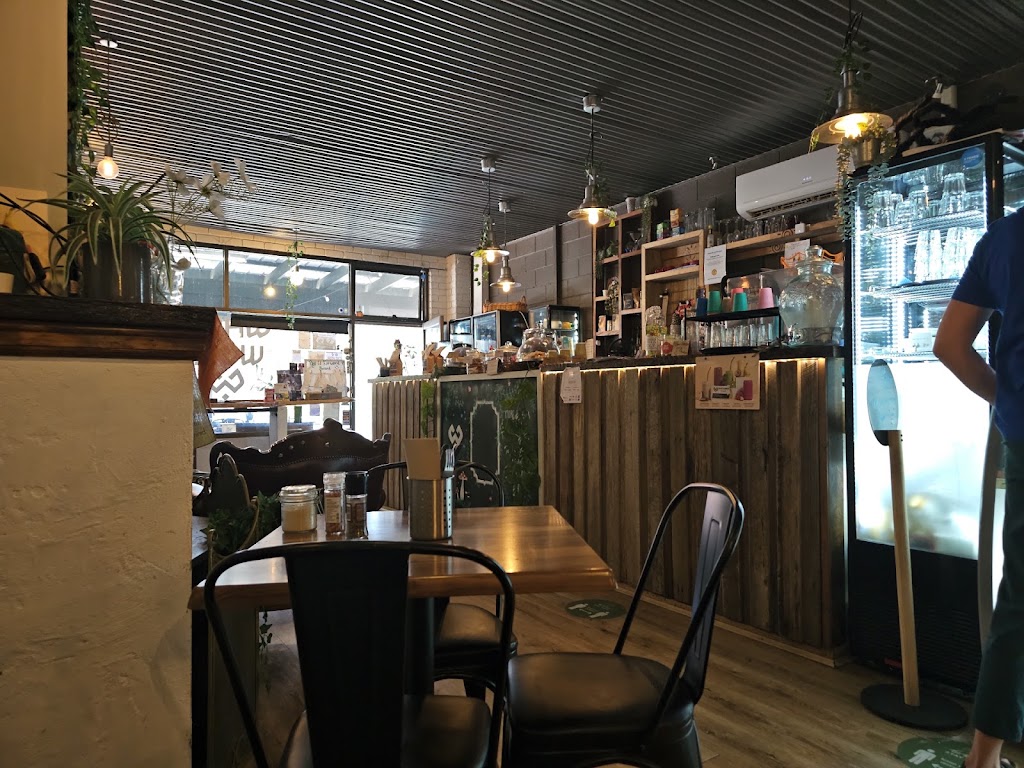White Wolf Cafe | 156 Colby Dr, Belgrave South VIC 3160, Australia | Phone: 0493 589 761