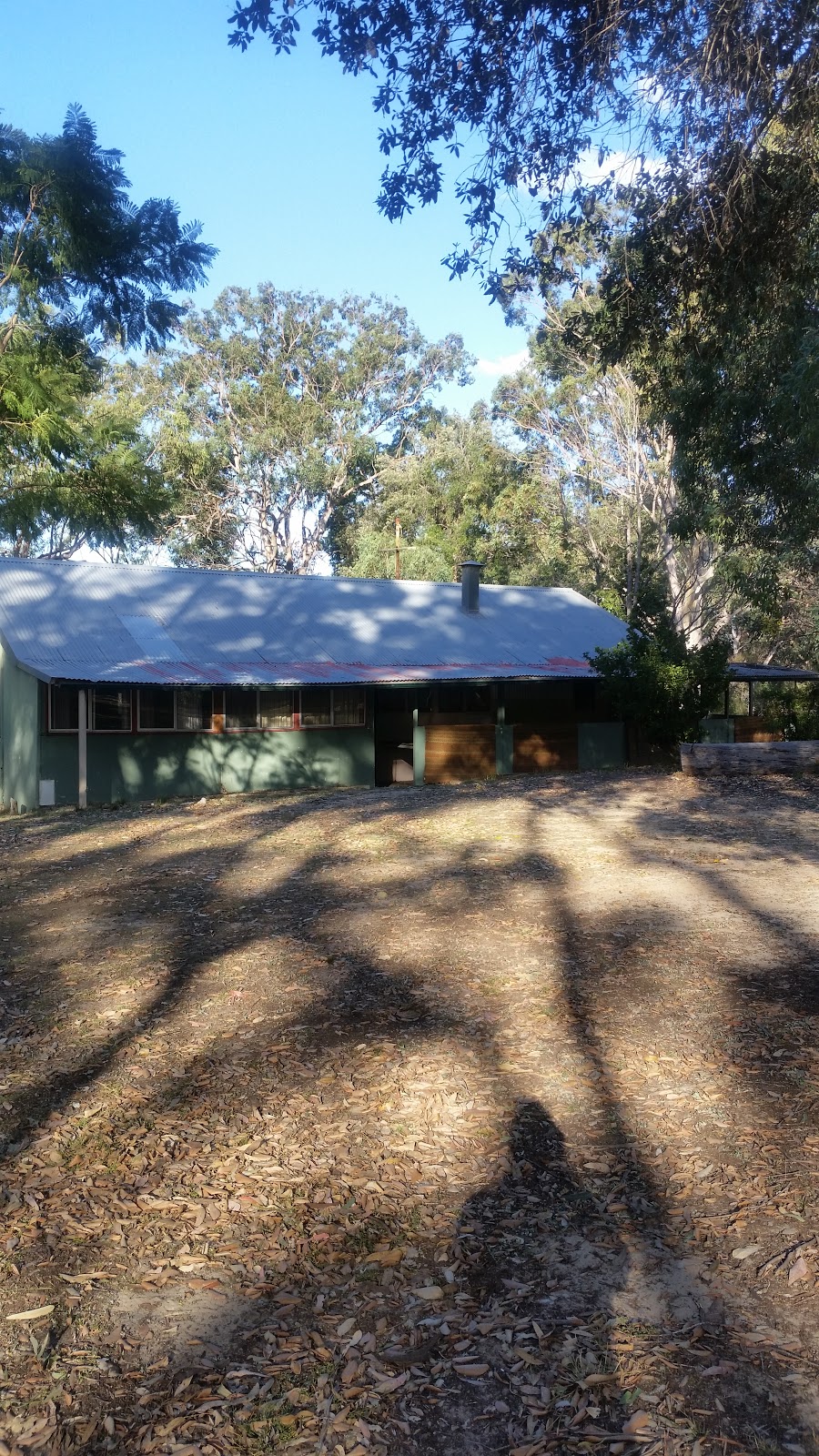 Minto Bush Camp |  | Lot 6 Howard Rd, Minto Heights NSW 2566, Australia | 0296984918 OR +61 2 9698 4918