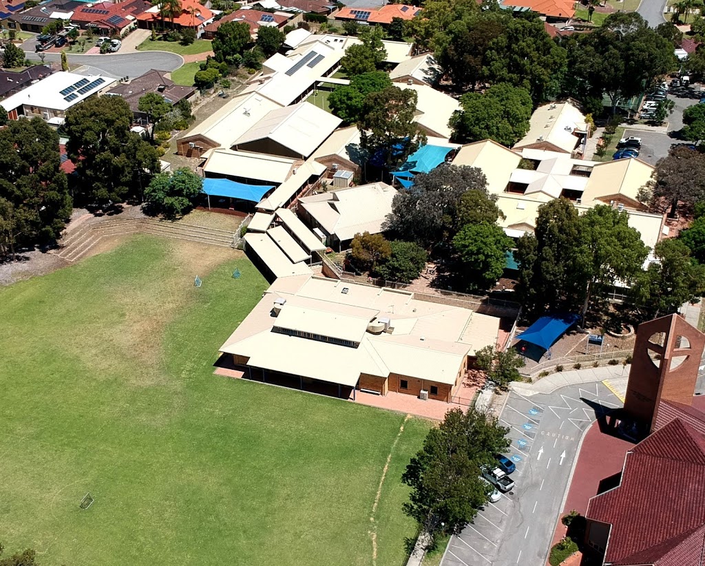 Sacred Heart Primary School | school | 40 Ovens Rd, Thornlie WA 6108, Australia | 0892513000 OR +61 8 9251 3000