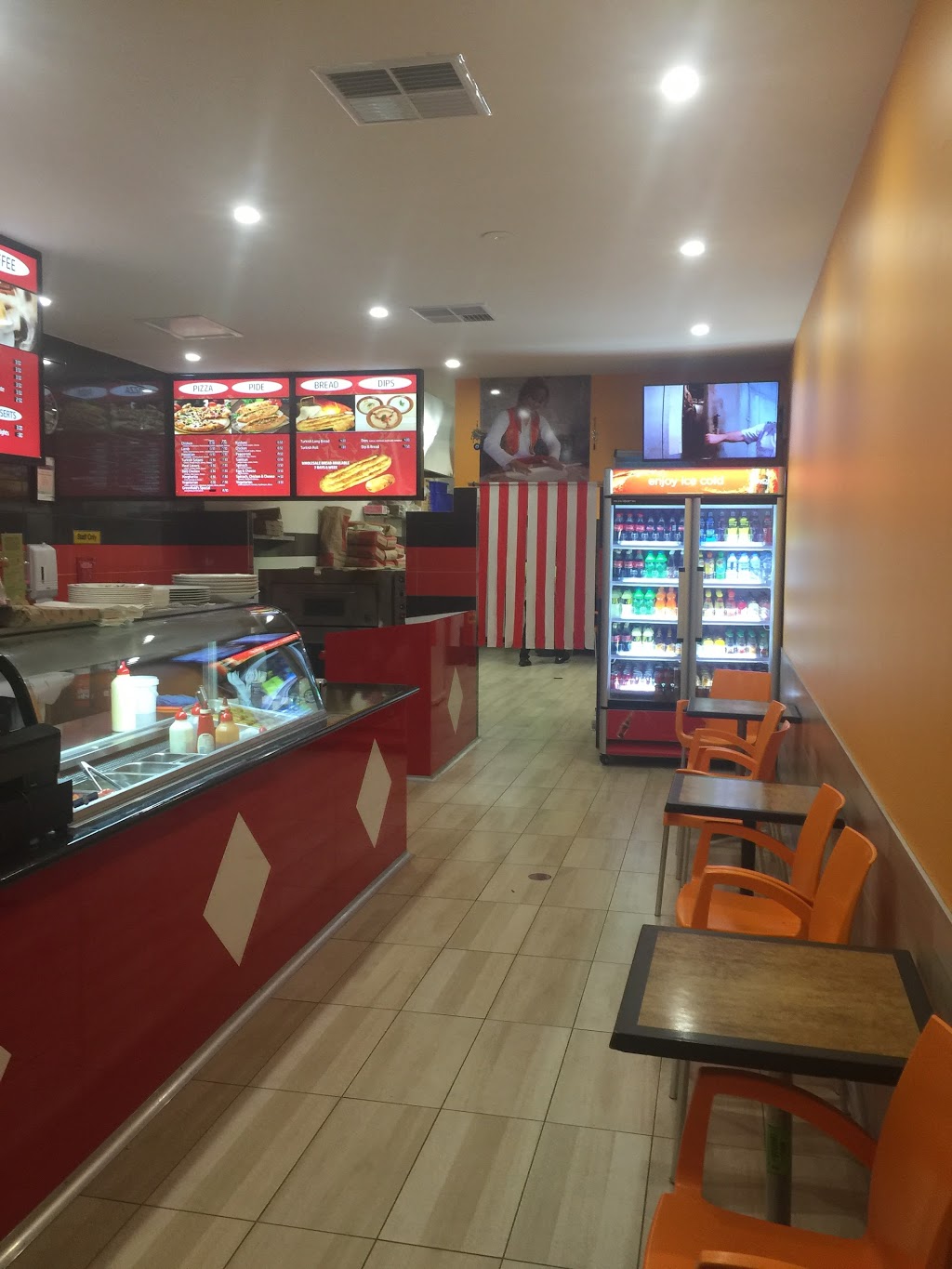 Greenfields Kebabs & Turkish Bakery | 2 Eaglemont Street, Greenfields WA 6210, Australia | Phone: (08) 9582 8287