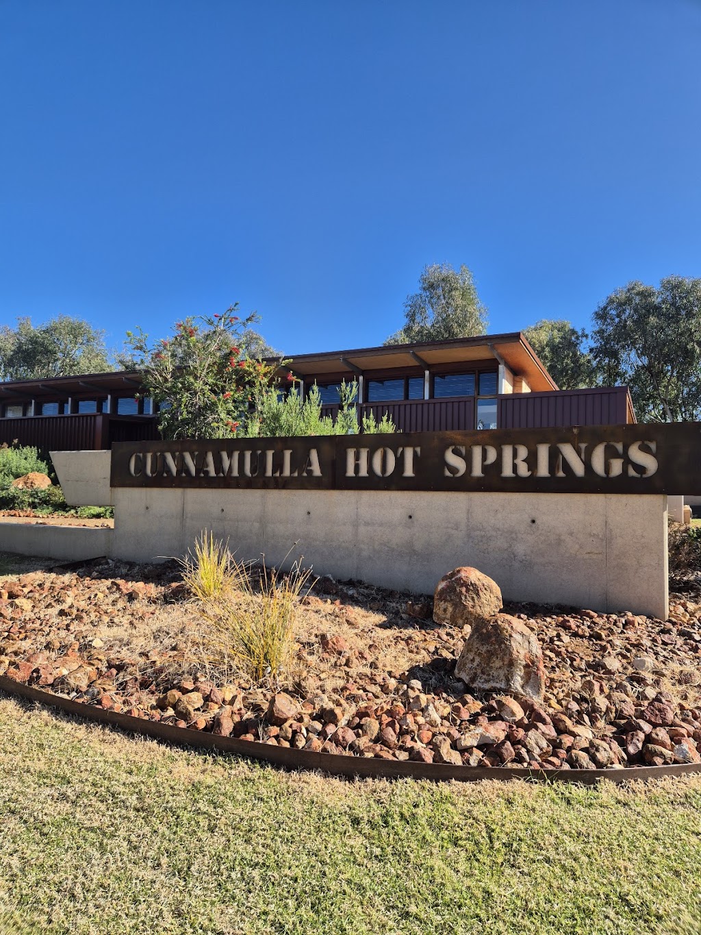 Cunnamulla Sign | A71, Cunnamulla QLD 4490, Australia | Phone: (07) 4655 8470