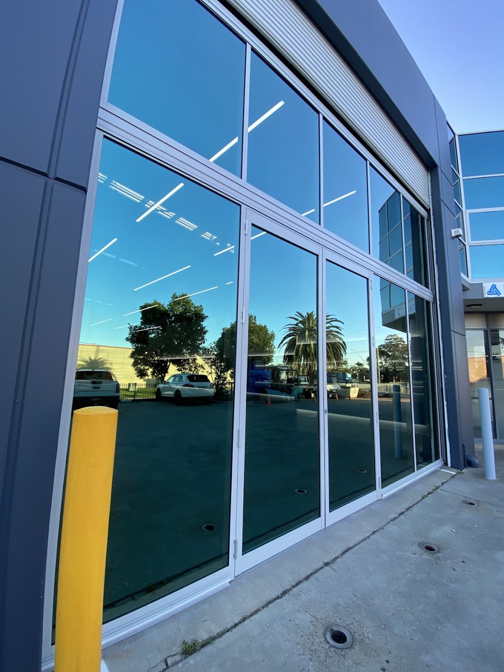 ASAP Glass and Aluminium | Unit 4/19B Louise Ave, Ingleburn NSW 2565, Australia | Phone: 0410 522 322
