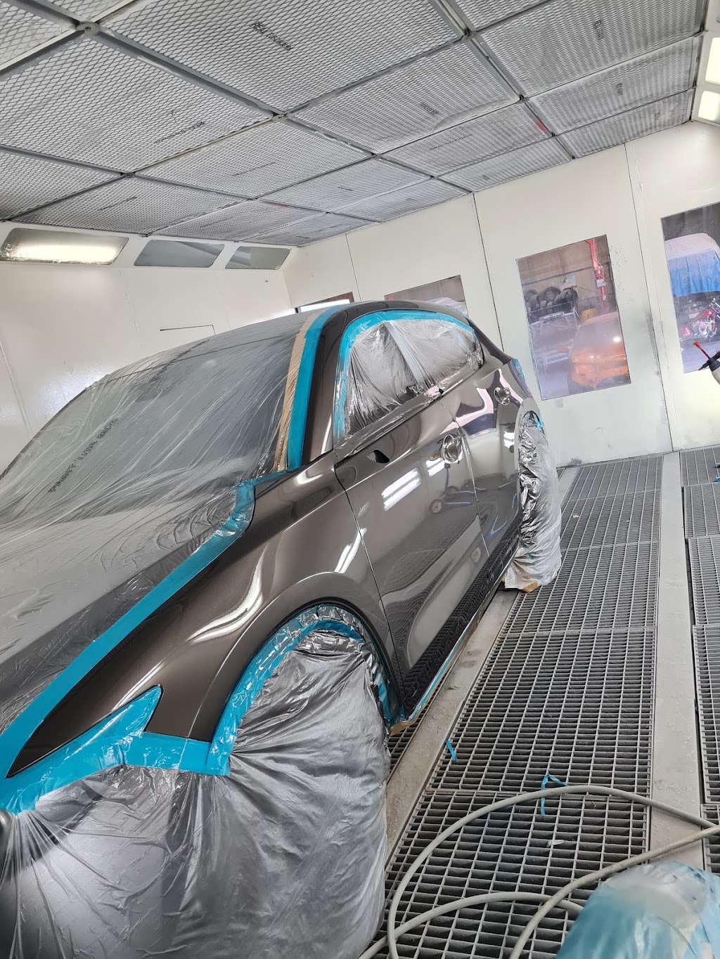 Micks Spray Painting and Detailing | 27 Wingadee Pl, Windsor Downs NSW 2756, Australia | Phone: 0438 418 106