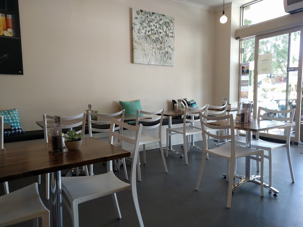 Three Beans Cafe & Deli | 7/61 Brice Ave, Mooroolbark VIC 3138, Australia | Phone: (03) 9727 2000