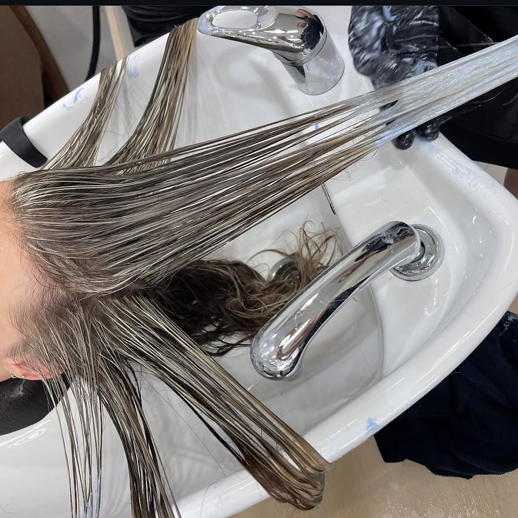 Omorfia Hair North Lakes | shop 7/1642 Anzac Ave, Mango Hill QLD 4509, Australia | Phone: (07) 3465 8295