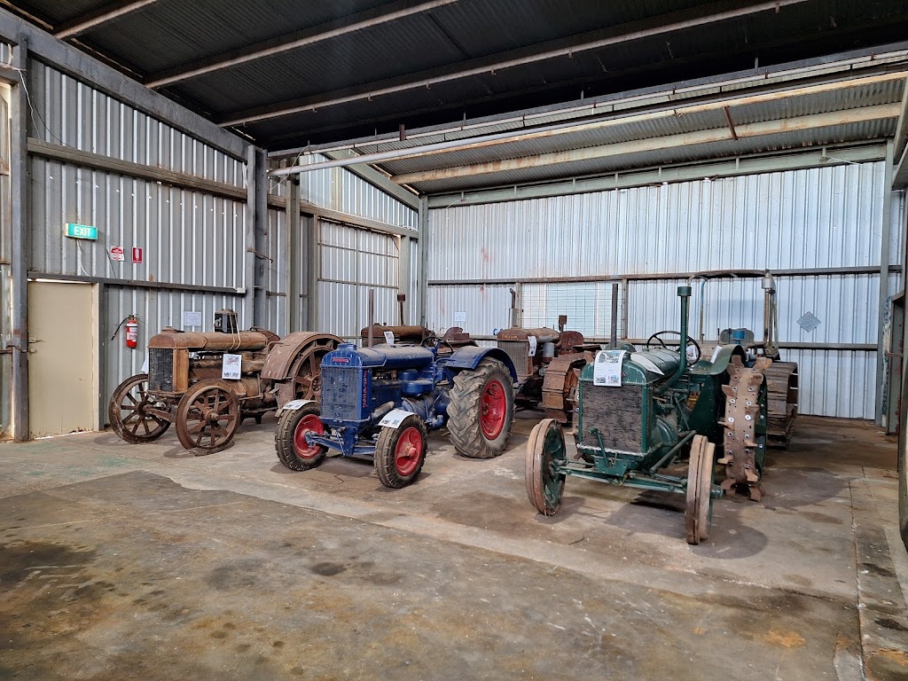 Ron Dehne Ford Tractor Collection Nyah | 2658 Murray Valley Hwy, Nyah VIC 3594, Australia | Phone: 0408 085 218