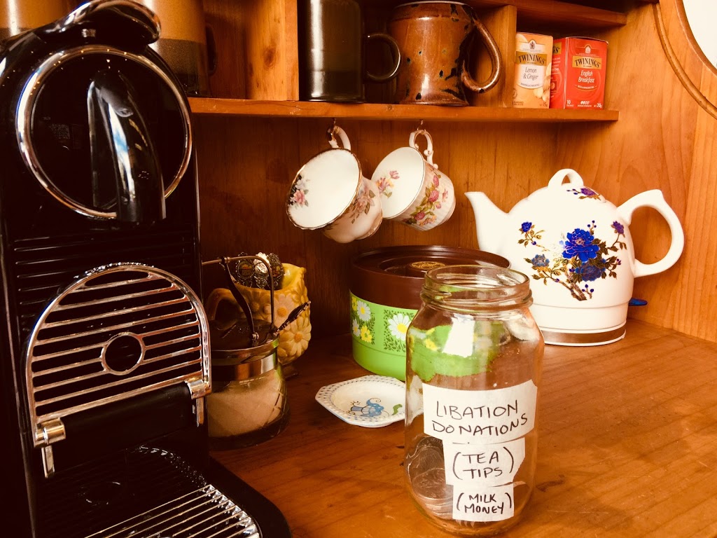 Ivory Lane Studios | 9/5 Daintree Pl, West Gosford NSW 2250, Australia | Phone: 0435 268 334