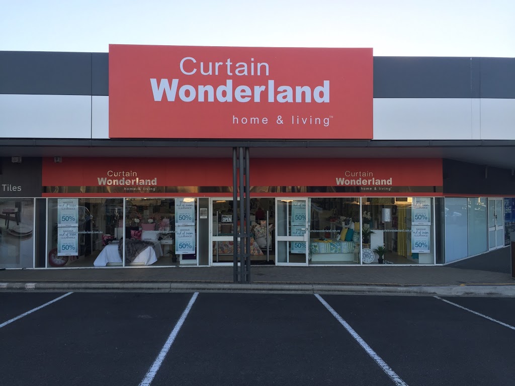 Curtain Wonderland Jindalee | home goods store | 11/34 Goggs Rd, Jindalee QLD 4074, Australia | 0732794311 OR +61 7 3279 4311