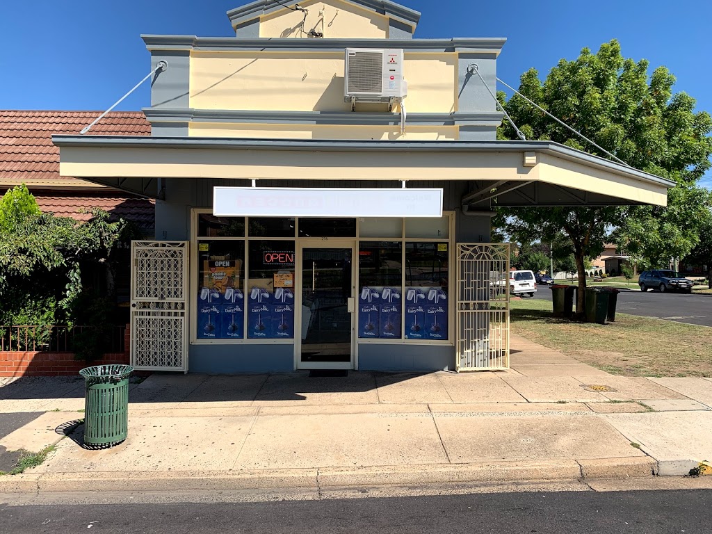 Lucky supermarket Bathurst | convenience store | 216 William St, Bathurst NSW 2795, Australia | 0263322363 OR +61 2 6332 2363