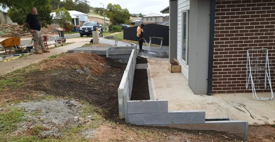 DB Home Maintenance & Construction | 6 David Ct, Darley VIC 3340, Australia | Phone: 0400 362 542