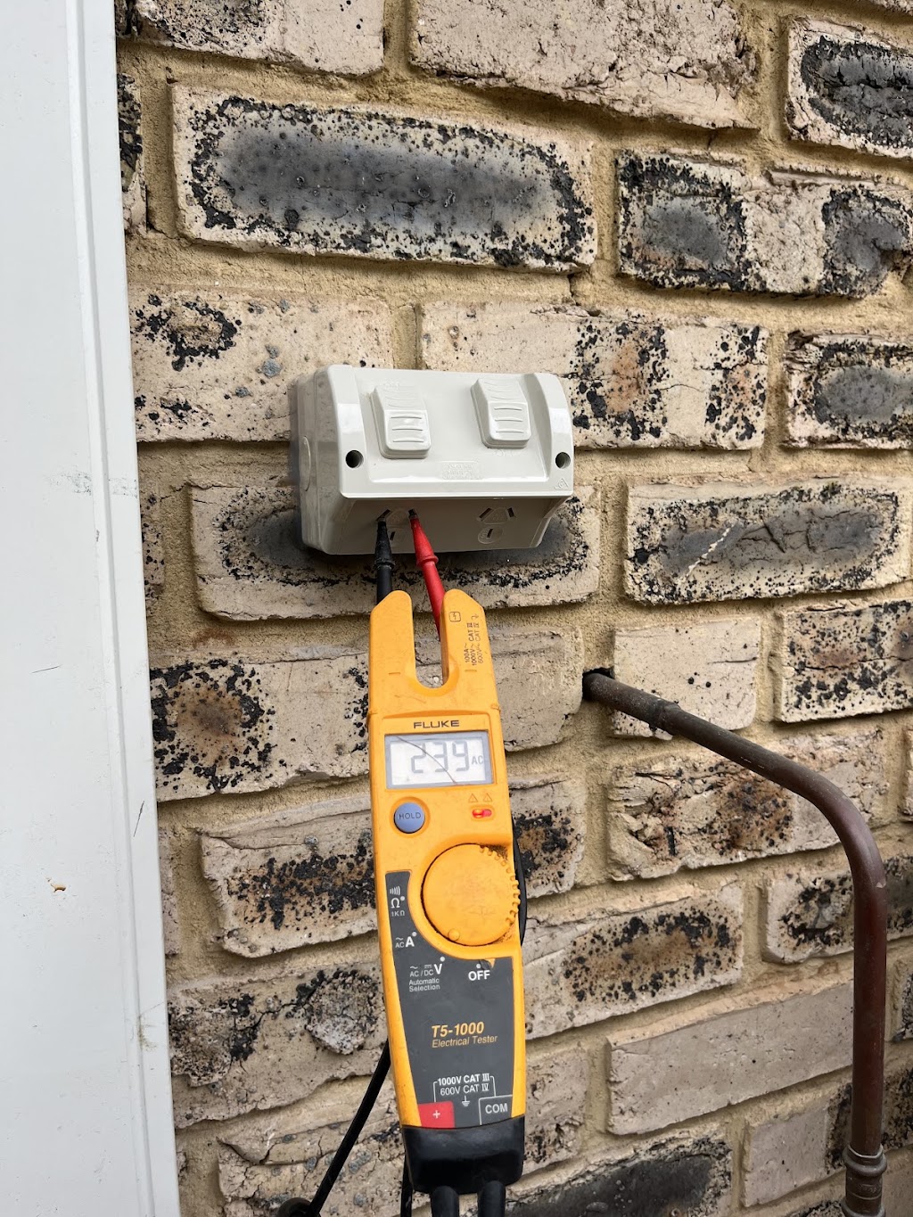 Ampx Electrical Services | 4 Talia Cl, Kingswood NSW 2747, Australia | Phone: 0408 863 844