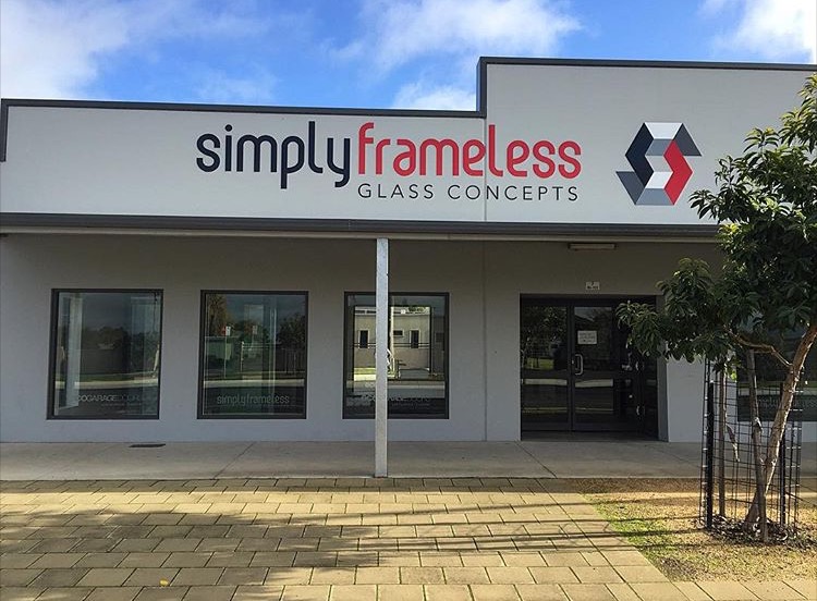 Simply Frameless Glass Concepts - Yarrawonga/Mulwala | furniture store | 97-103 Melbourne St, Mulwala NSW 2647, Australia | 0357441445 OR +61 3 5744 1445