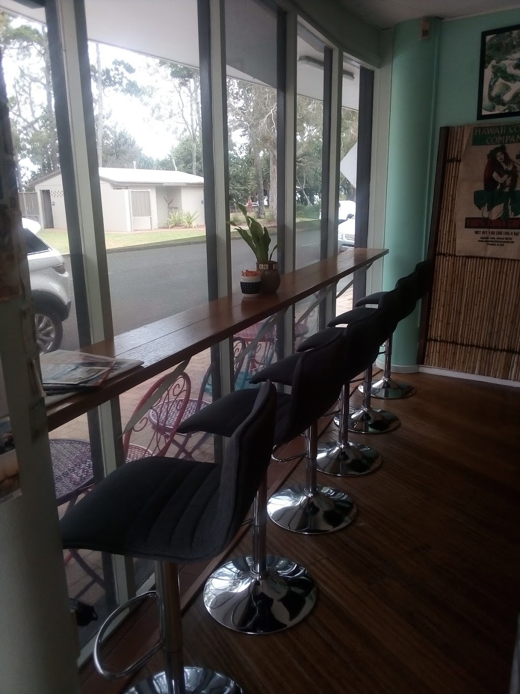 FX of Coffee | 1/471 Charlton Esplanade, Torquay QLD 4655, Australia | Phone: 0414 559 010