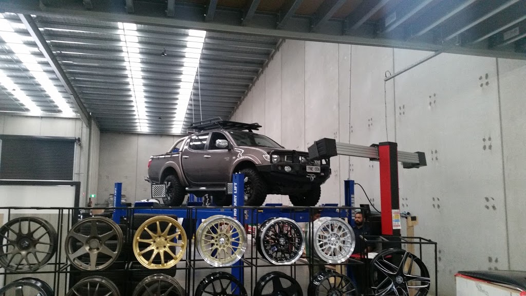 Tyre Spot | car repair | 5/2-8 Northey Rd, Lynbrook VIC 3975, Australia | 0387538768 OR +61 3 8753 8768