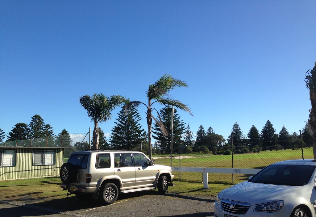 Sun Valley Tourist Park | rv park | 2 Bateau Bay Rd, Bateau Bay NSW 2261, Australia | 0243321107 OR +61 2 4332 1107