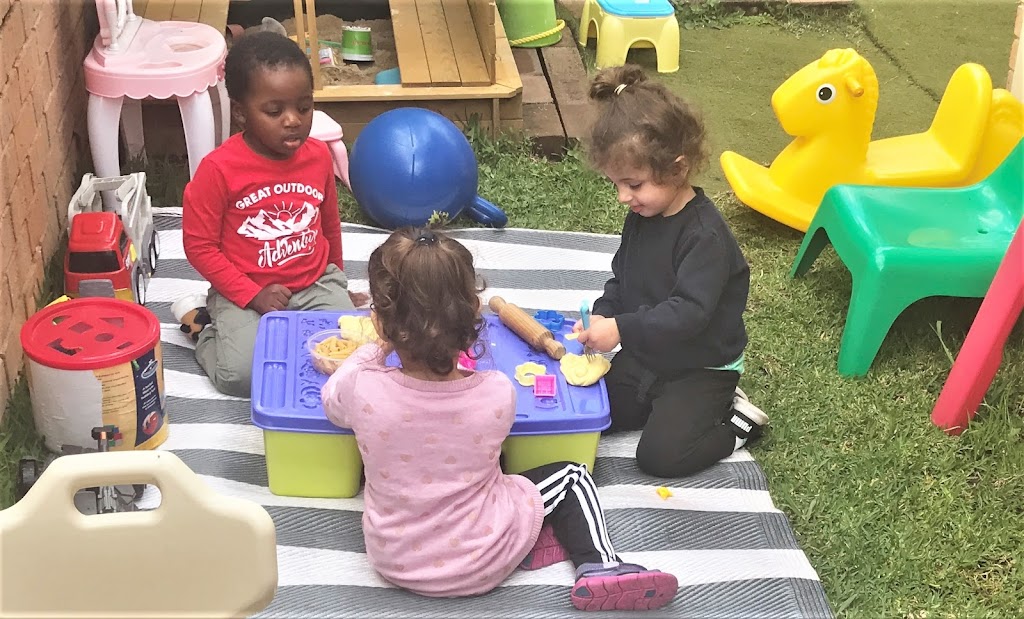 Tender Loving Long Family Day Care | 5 Borough Cl, Prestons NSW 2170, Australia | Phone: 0470 320 539