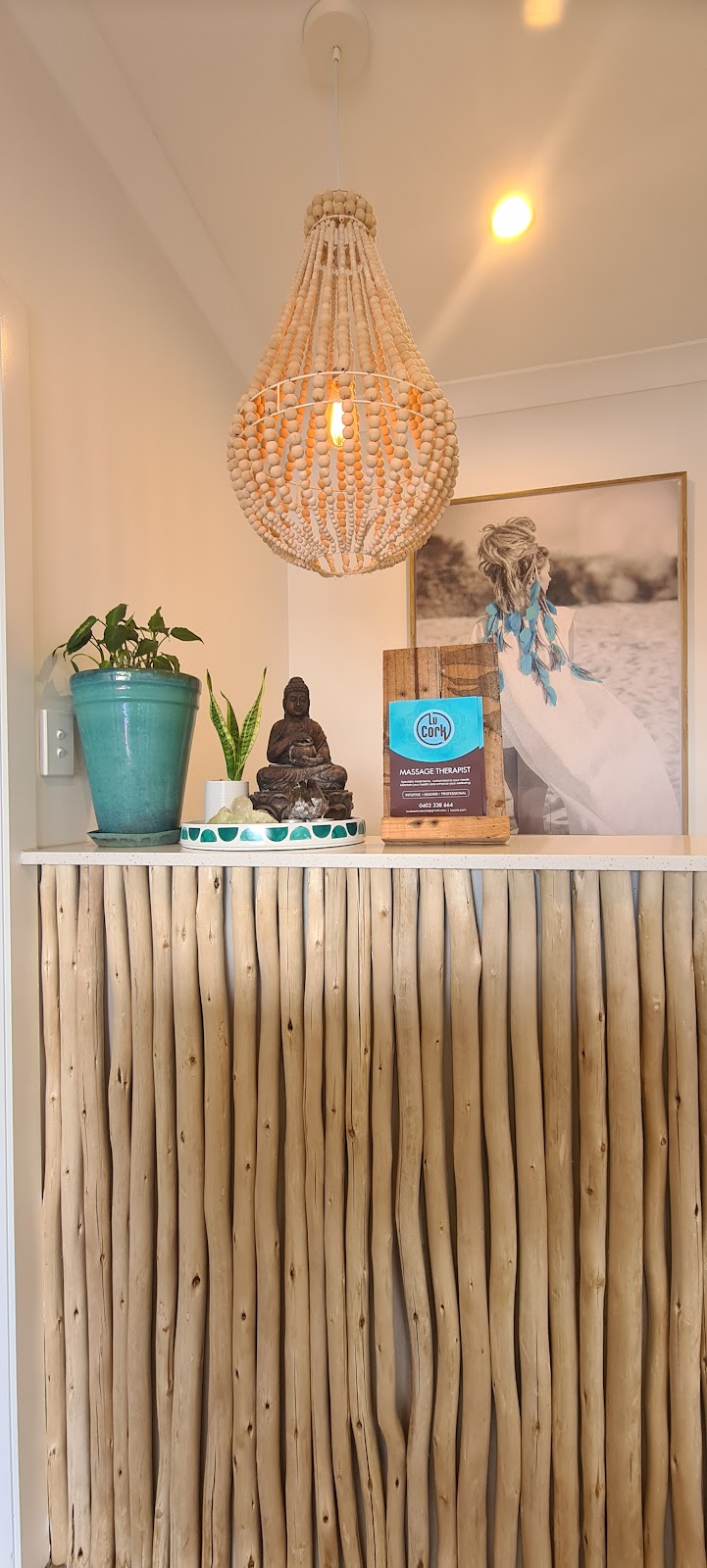 Lu Cork Massage and Body Therapies | Ste 26/14 Henry Lawson Dr, Terranora NSW 2486, Australia | Phone: 0402 338 664