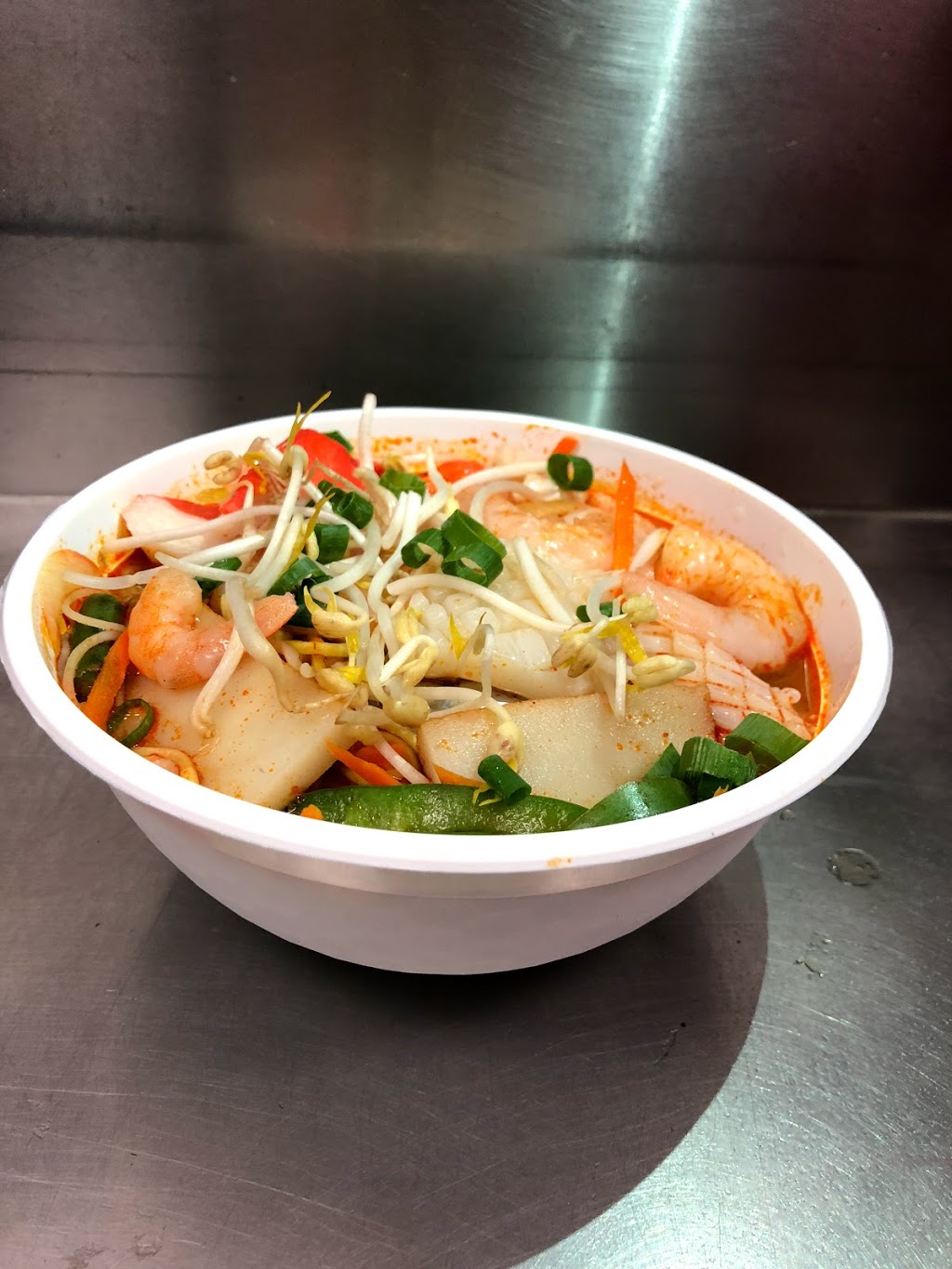 Wok@Li Noodles | AU QLD Currimundi shop 7 currimundi market place, 750 Nicklin Way, Currimundi QLD 4551, Australia | Phone: (07) 5438 8324