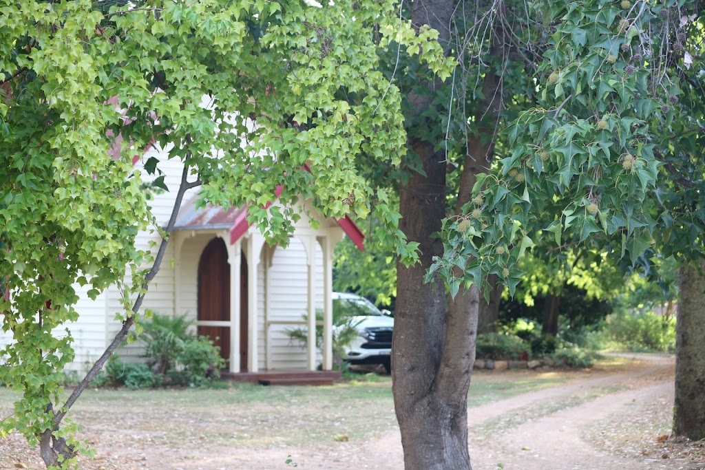 Church Eurobin | 5958 Great Alpine Rd, Eurobin VIC 3739, Australia | Phone: 0411 412 434
