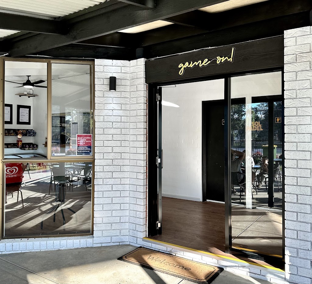 Sol Padel | 16 Evesham Pl, Thurgoona NSW 2640, Australia | Phone: 0498 797 290