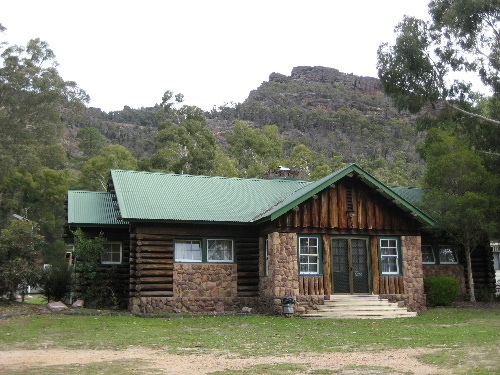 Halls Gap Caravan Park | rv park | 26 School Rd, Halls Gap VIC 3381, Australia | 0353564251 OR +61 3 5356 4251