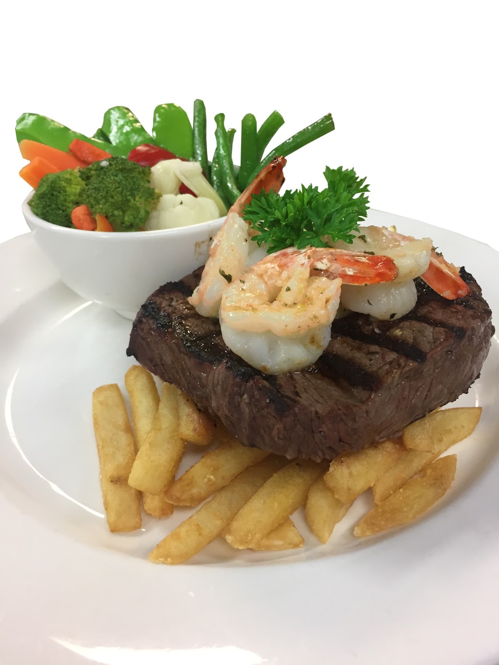 Rock Salt Bar & Grill | 1 Miller St, Norville QLD 4670, Australia | Phone: (07) 4152 1531