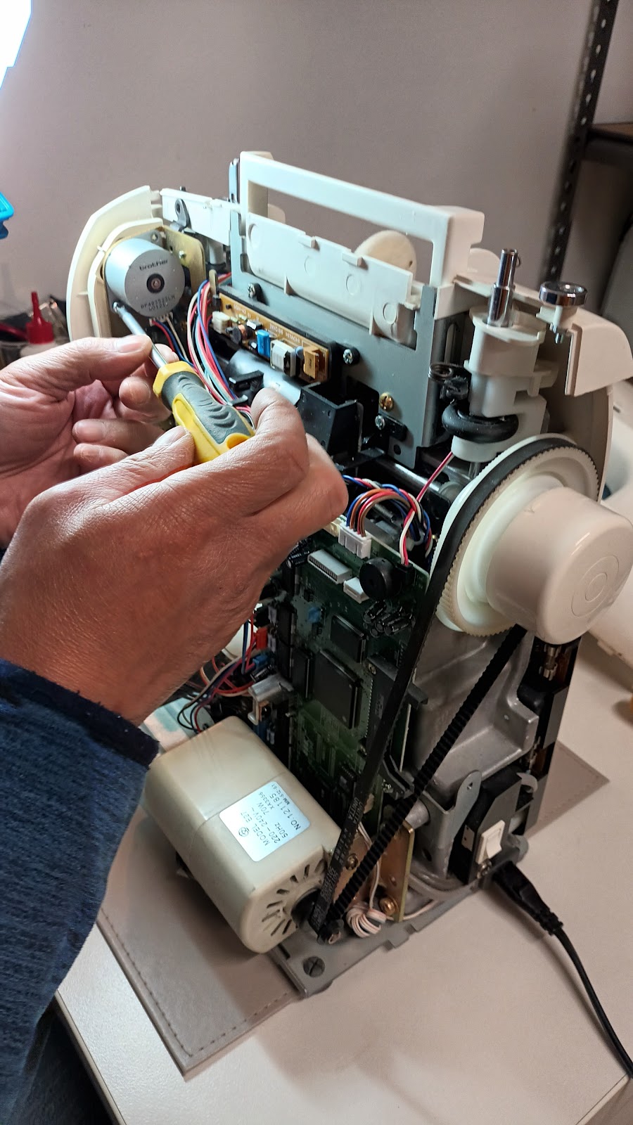 Jeffs Sewing Machine Service | 1 Blanche Cl, Kyneton VIC 3444, Australia | Phone: 0431 788 360