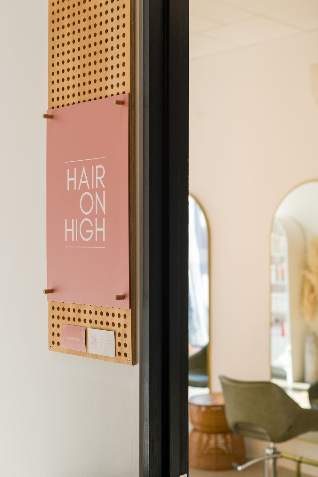 HAIR ON HIGH | 70 High St, Windsor VIC 3181, Australia | Phone: 0439 247 292