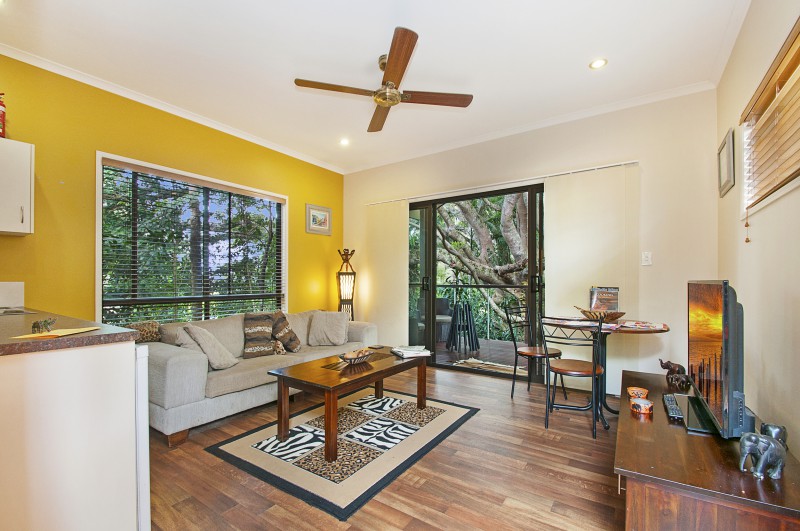 THE African Cottage & The Rondawel | 943 Maleny - Montville Rd, Balmoral Ridge QLD 4552, Australia | Phone: (07) 5435 2445