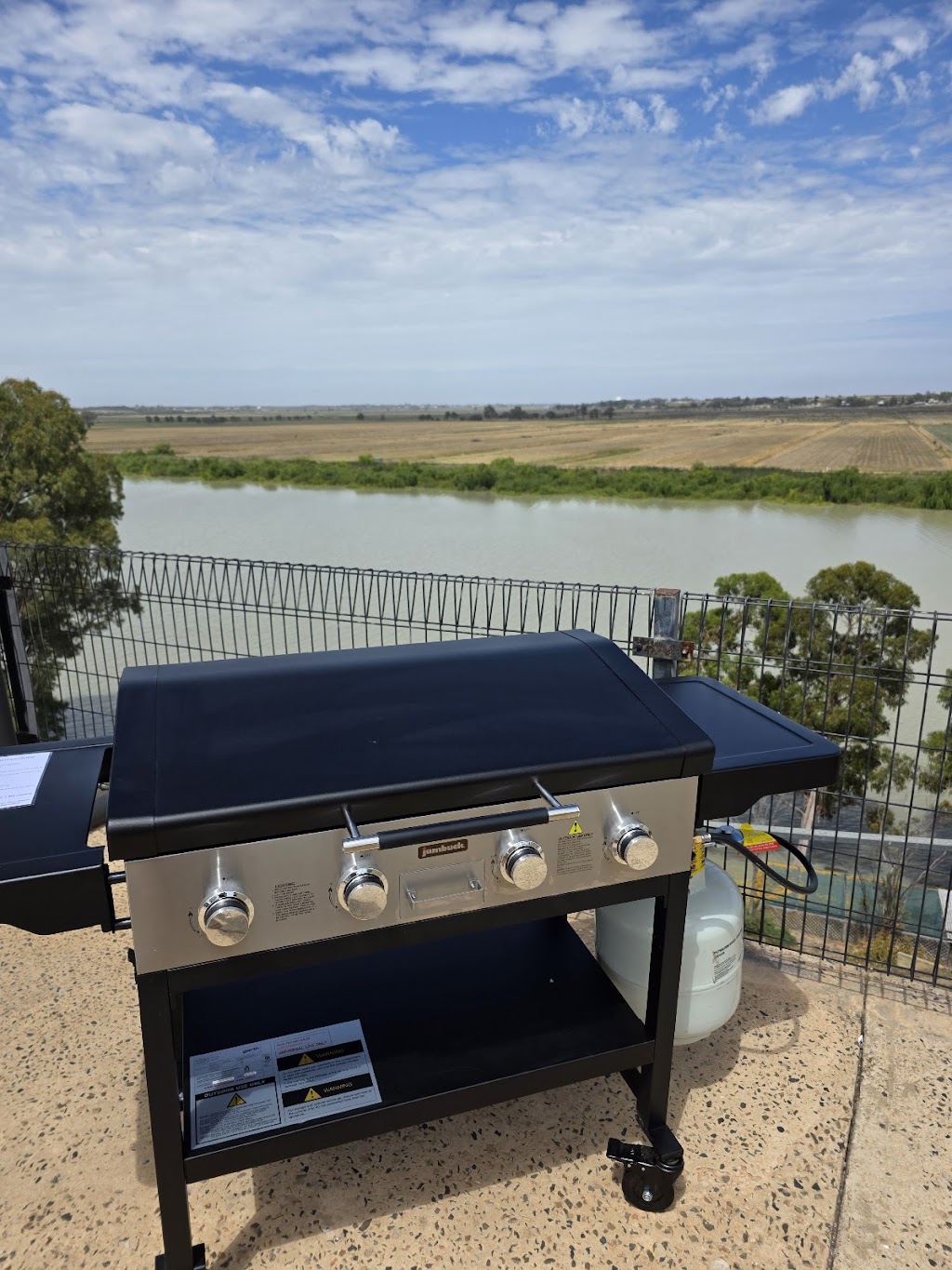 Riverbed Rise | 20-22 Princes Hwy, Tailem Bend SA 5260, Australia | Phone: 0415 835 360