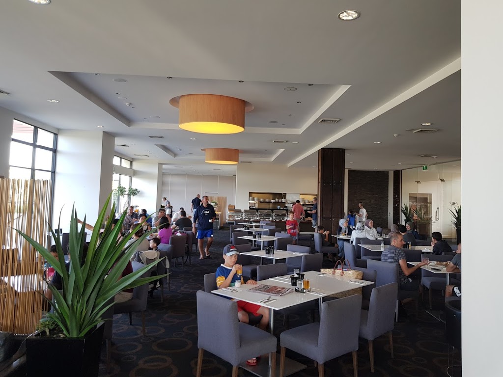 Kooindah Waters Golf Club | 40 Kooindah Blvd, Wyong NSW 2259, Australia | Phone: (02) 4351 0700